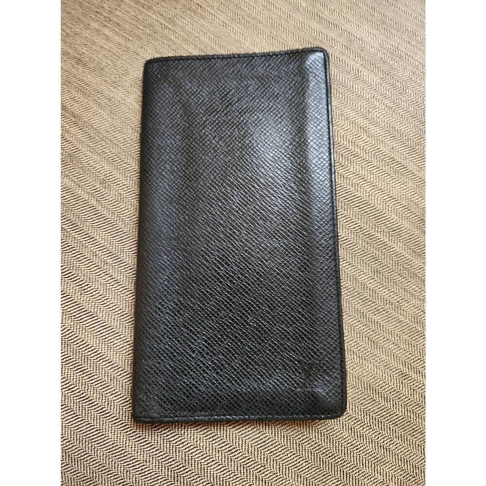 Louis Vuitton Black Textured Long Wallet